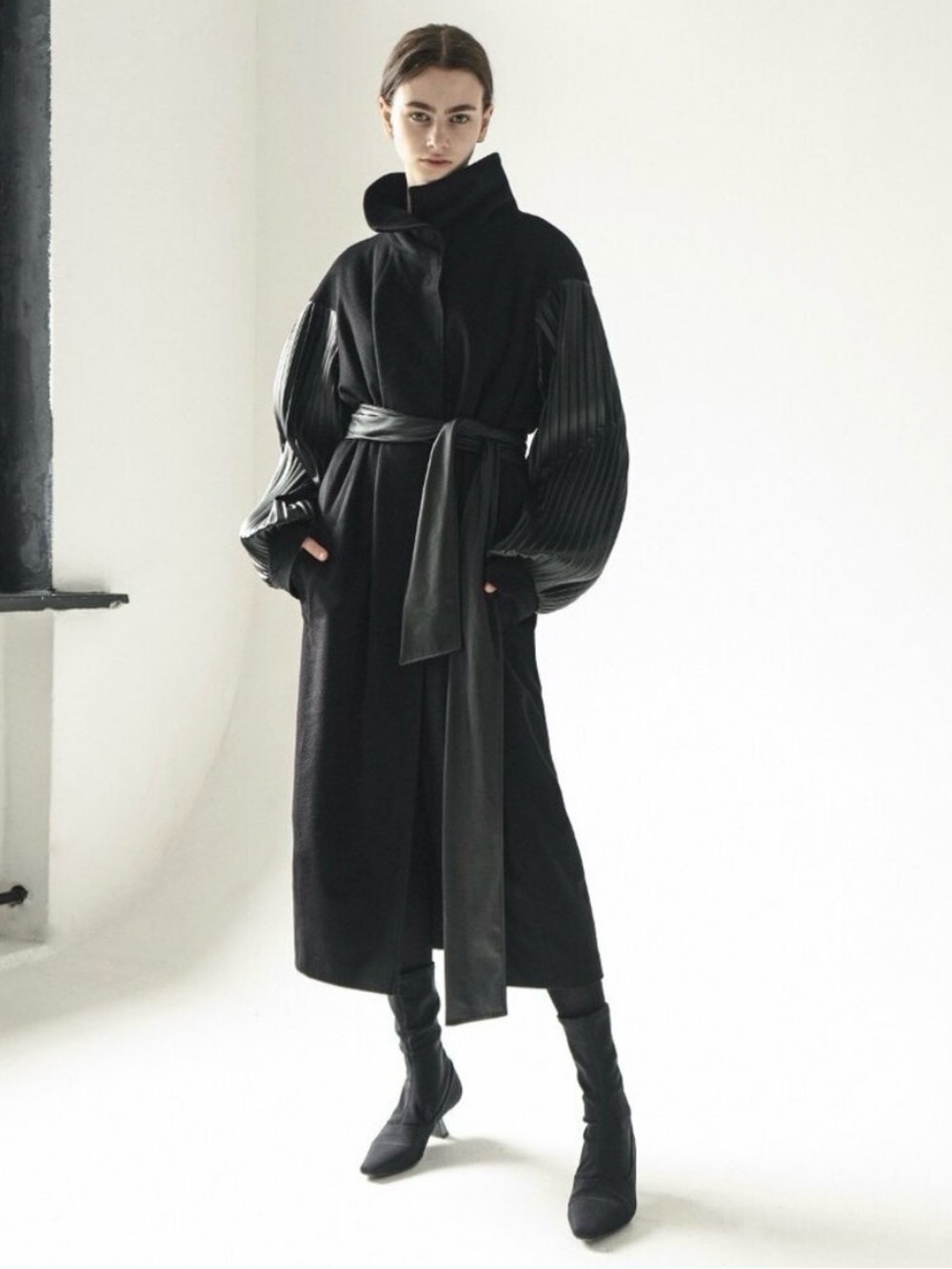 KM by Lange Cocoon Wool Coat Black Size Large NEW NWT